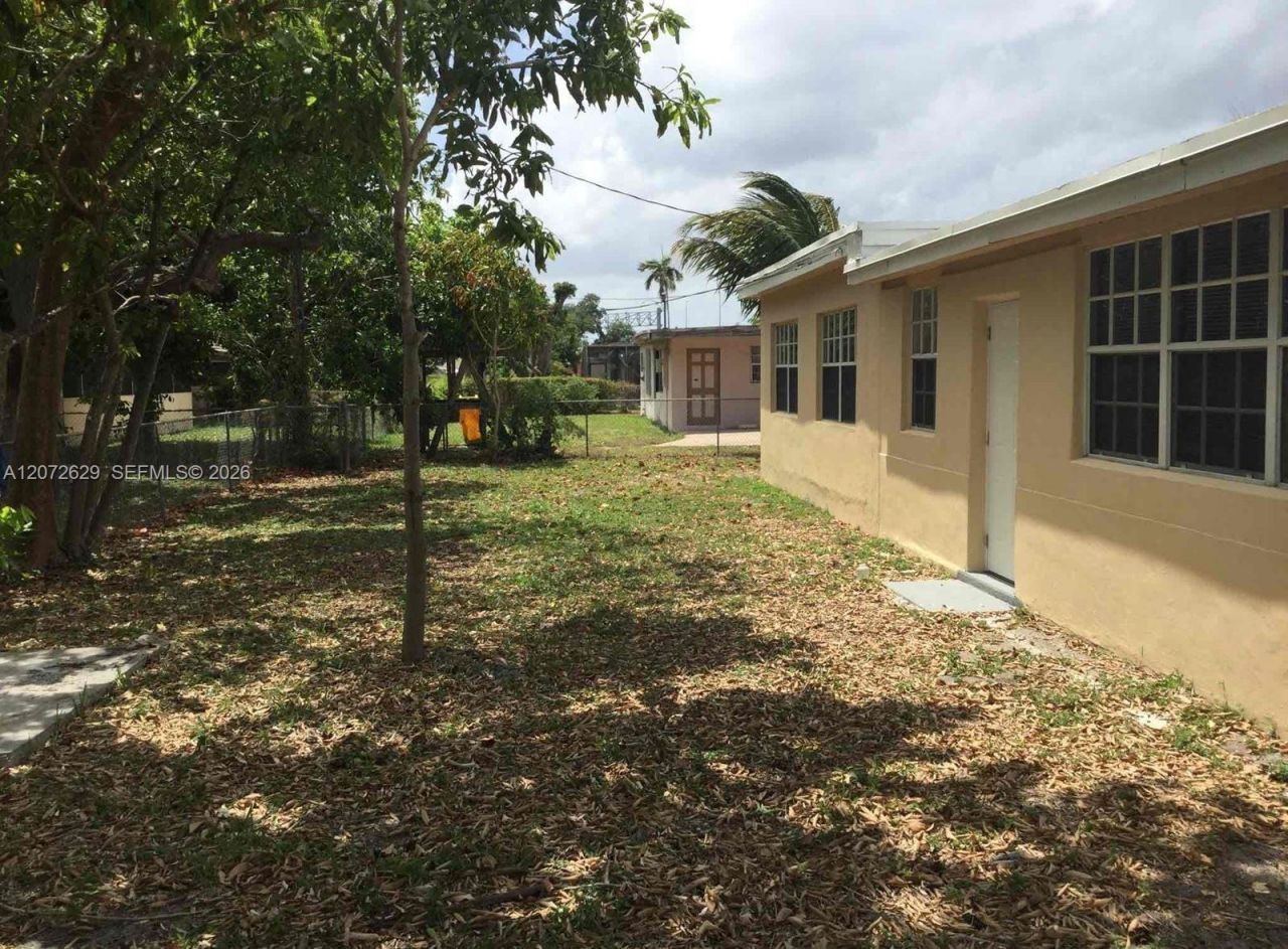 980 NW 182nd St , Miami Gardens, FL 33169 Photo