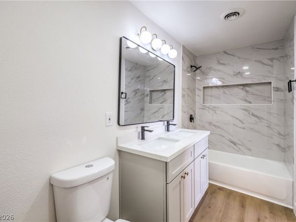 513 Starfire Place, Las Vegas, NV 89107