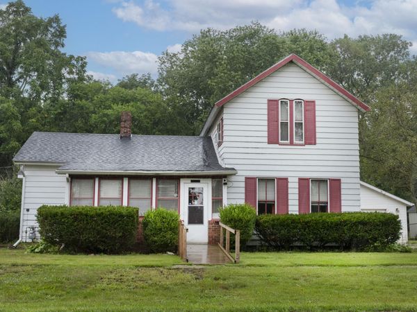 69115 Maple Street, Edwardsburg, MI 49112