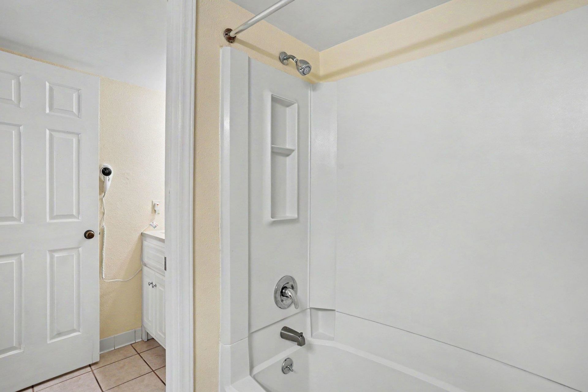 5511 N Ocean Blvd. Photo 18