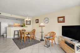 5511 N Ocean Blvd. photo 4