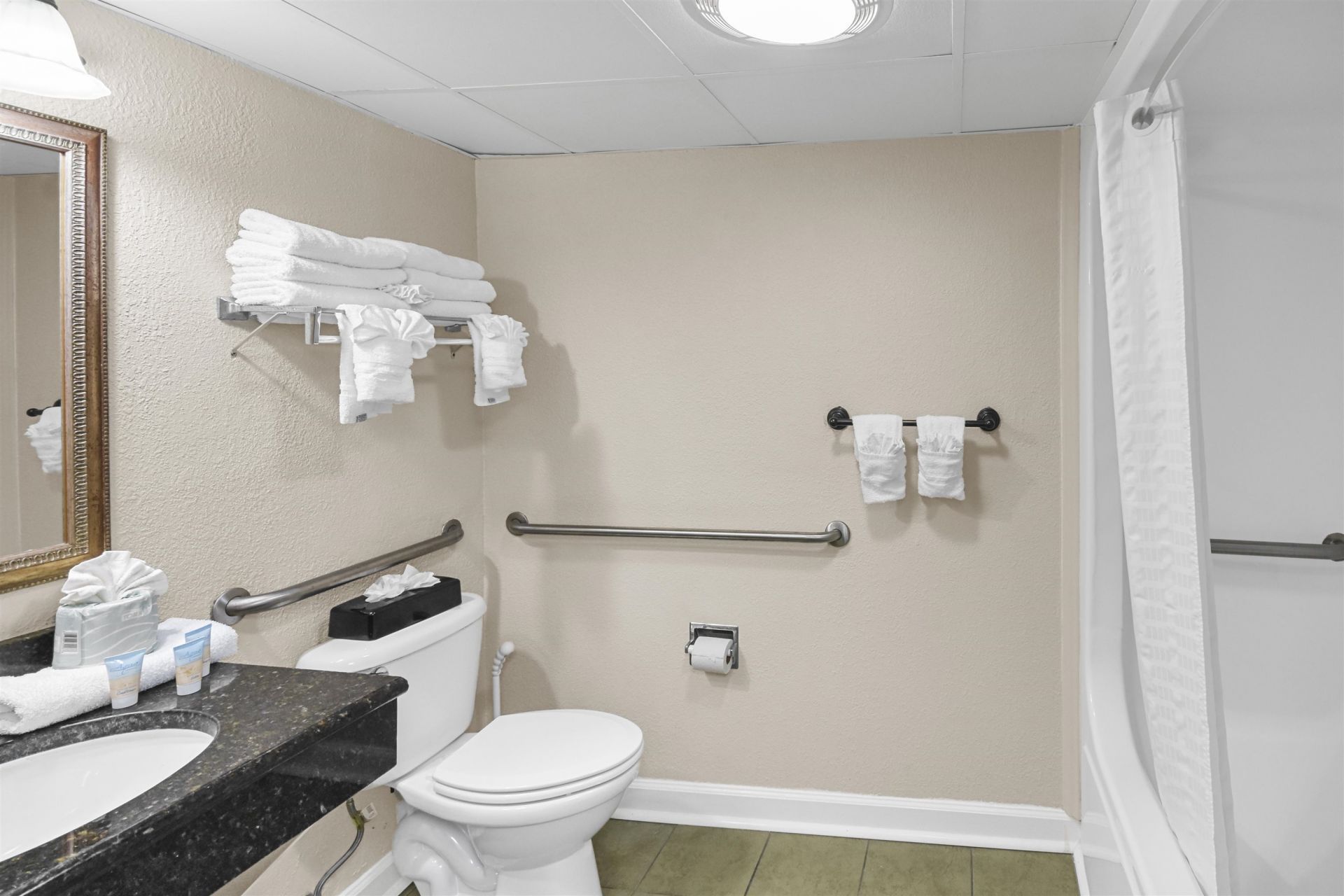 1200 N Ocean Blvd. Photo 14