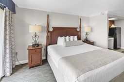 1200 N Ocean Blvd. photo 4