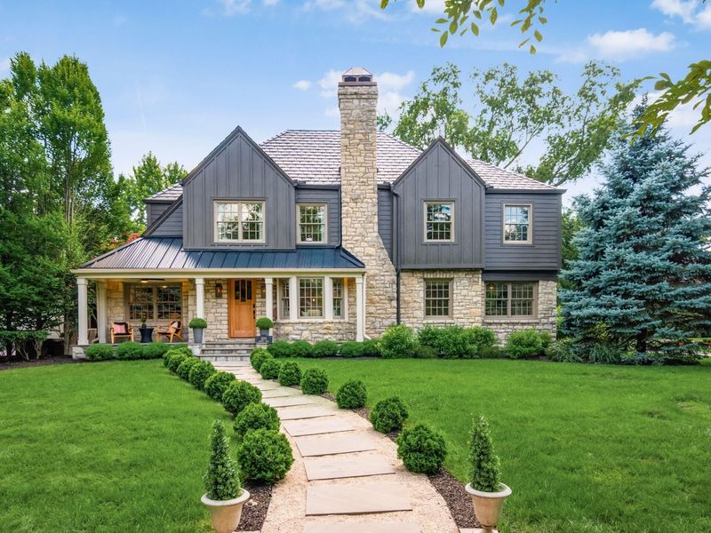1899 Tremont Road, Columbus, OH 43212 Photo 1