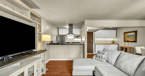2955 Lakeside Drive, Unit 319, Reno, NV 89509 Photo