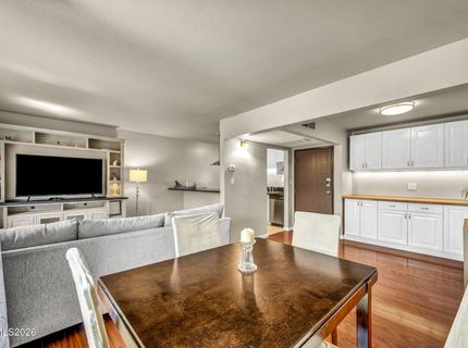 2955 Lakeside Drive, Unit 319, Reno, NV 89509 Photo