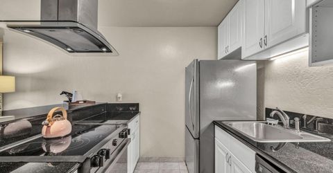 2955 Lakeside Drive, Unit 319, Reno, NV 89509 Photo