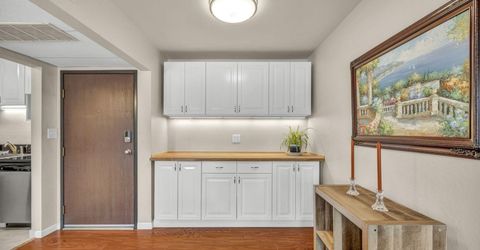 2955 Lakeside Drive, Unit 319, Reno, NV 89509 Photo