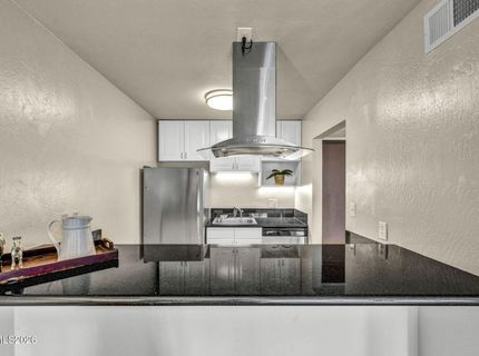 2955 Lakeside Drive, Unit 319, Reno, NV 89509 Photo