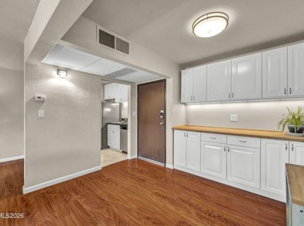 2955 Lakeside Drive, Unit 319, Reno, NV 89509 Photo