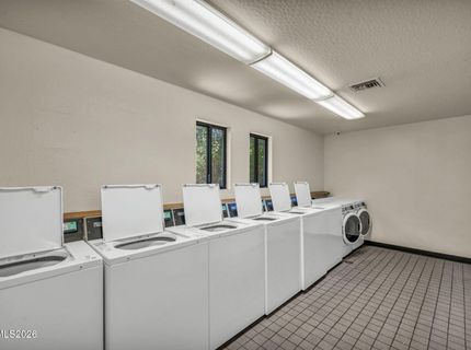 2955 Lakeside Drive, Unit 319, Reno, NV 89509 Photo