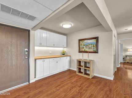2955 Lakeside Drive, Unit 319, Reno, NV 89509 Photo