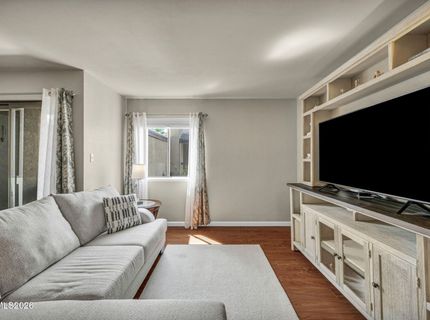 2955 Lakeside Drive, Unit 319, Reno, NV 89509 Photo