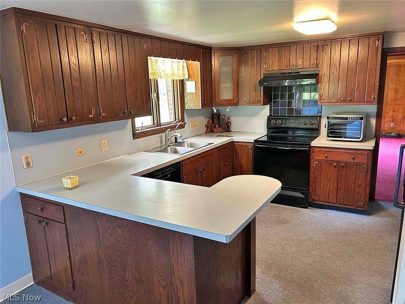 16351 Bowman Street NE, Homeworth, OH 44634 Photo 10