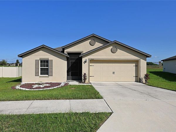 1563 SWAN LAKE CIRCLE , DUNDEE, FL 33838