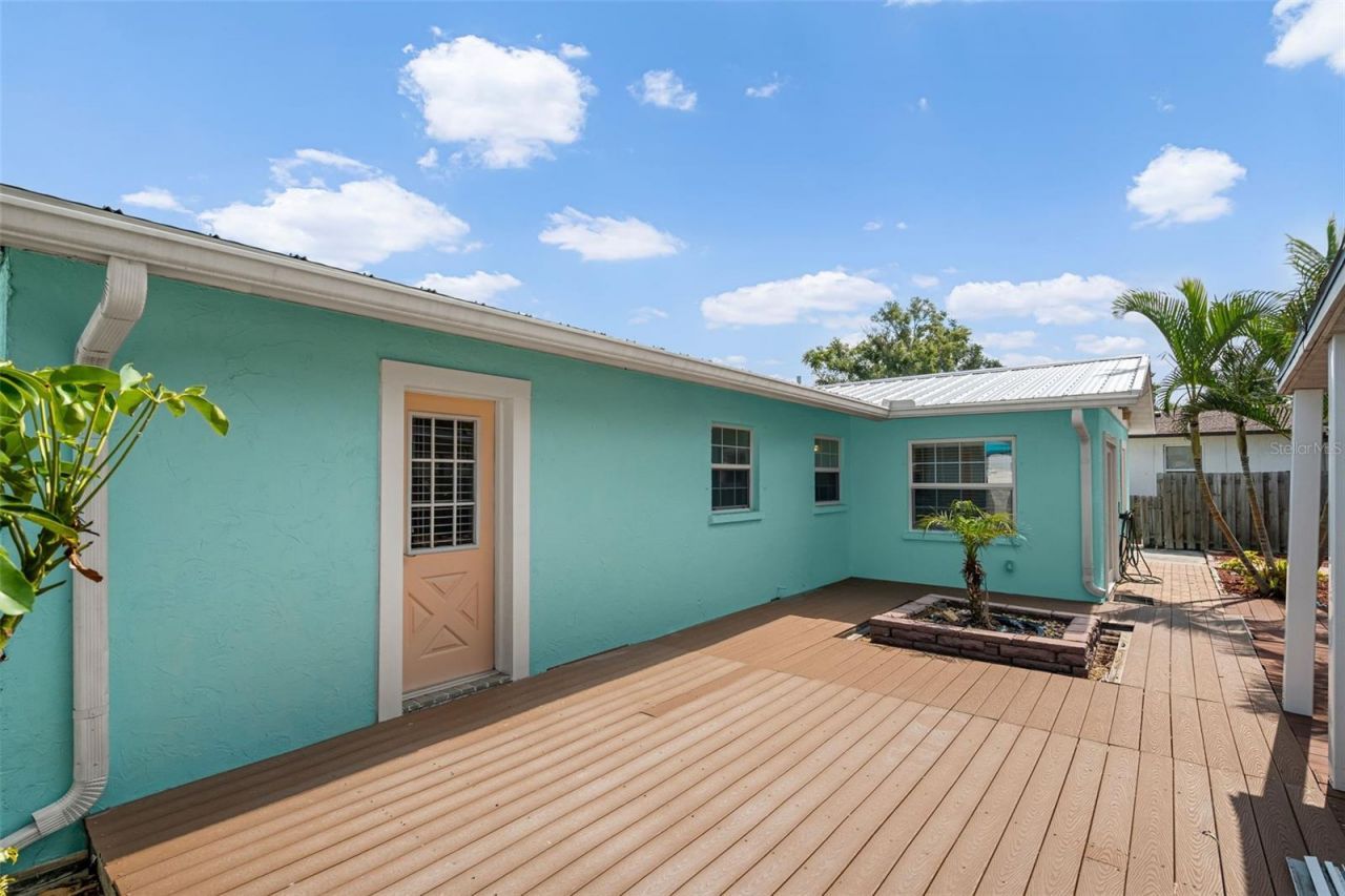 415 49th Street W, Palmetto, FL 34221 Photo