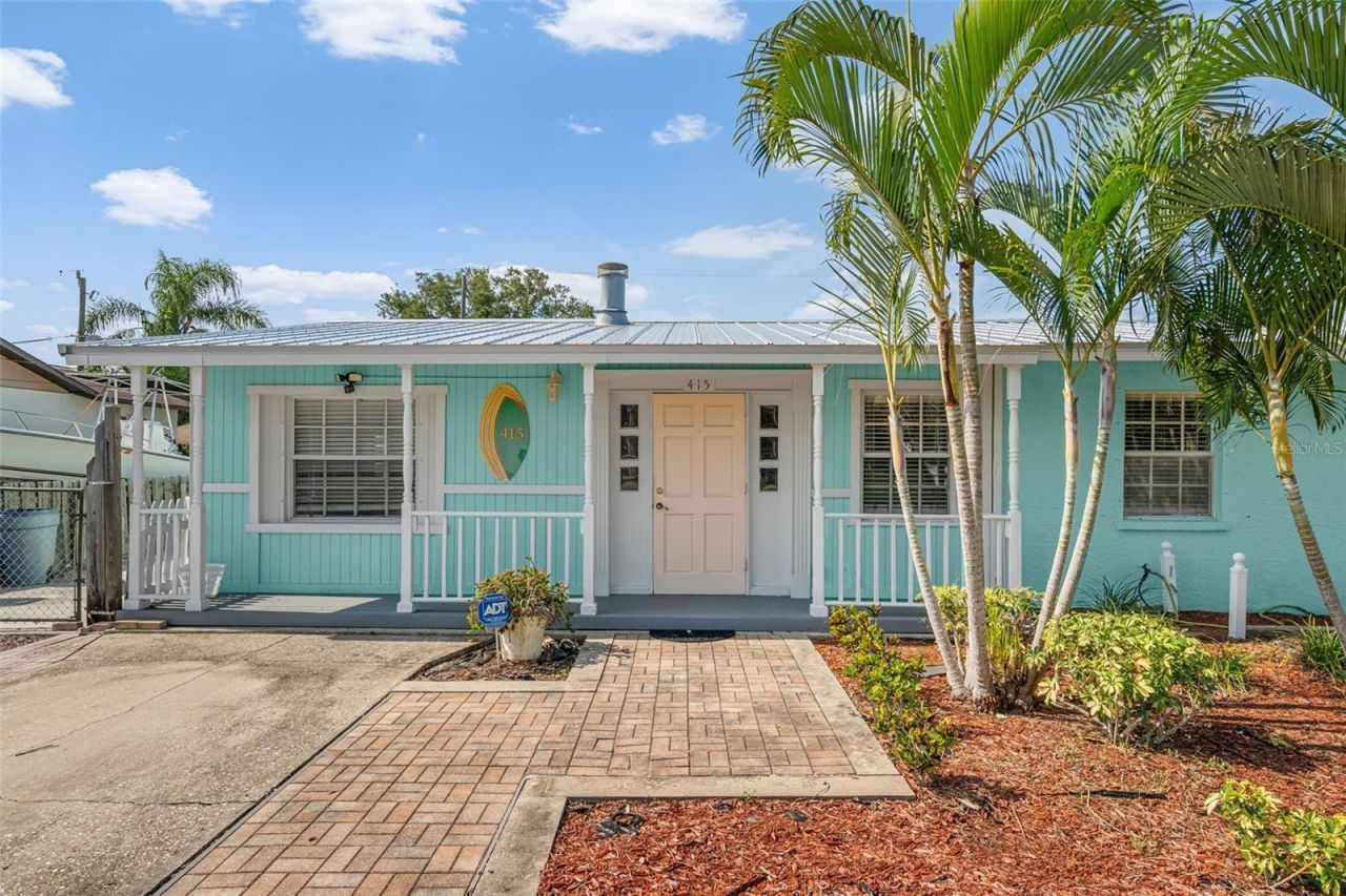 415 49th Street W, Palmetto, FL 34221 Photo