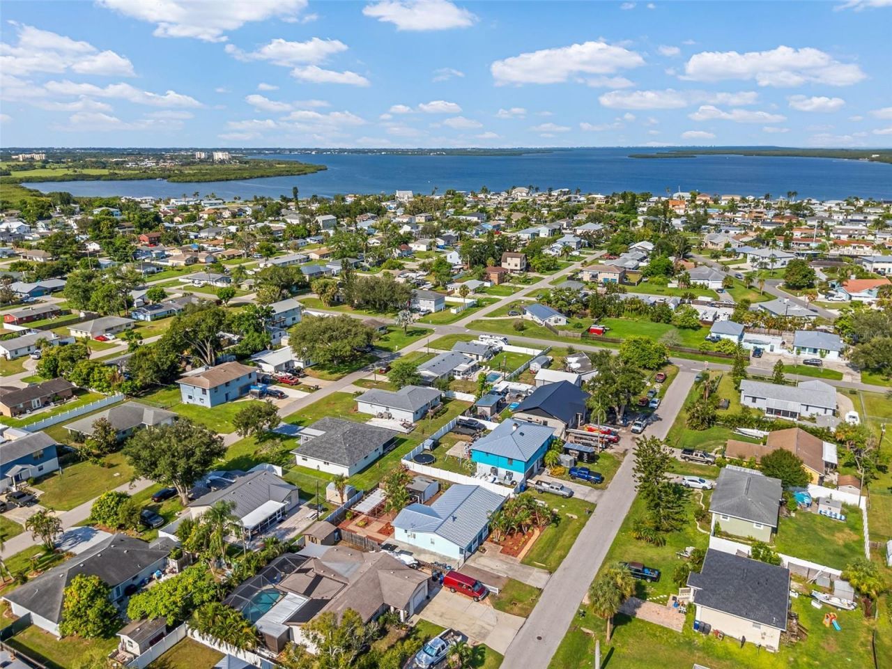 415 49th Street W, Palmetto, FL 34221 Photo