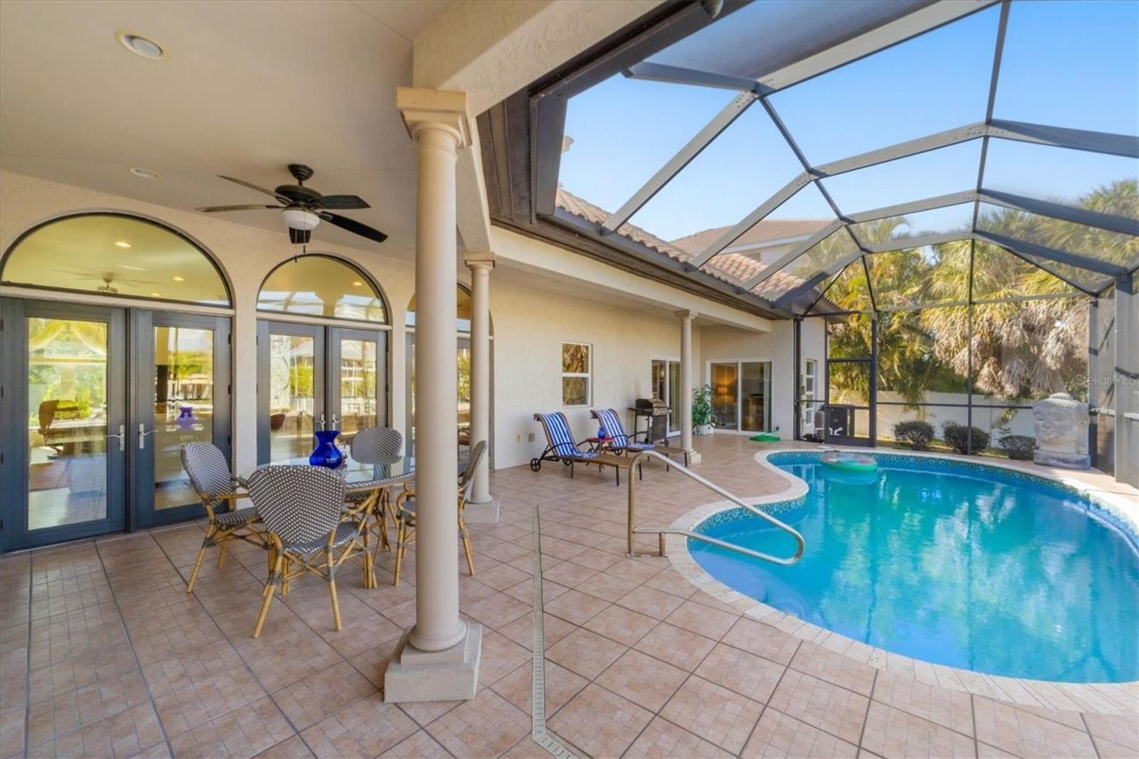 4937 Oxford Drive, Siesta Key, FL 34242 Photo