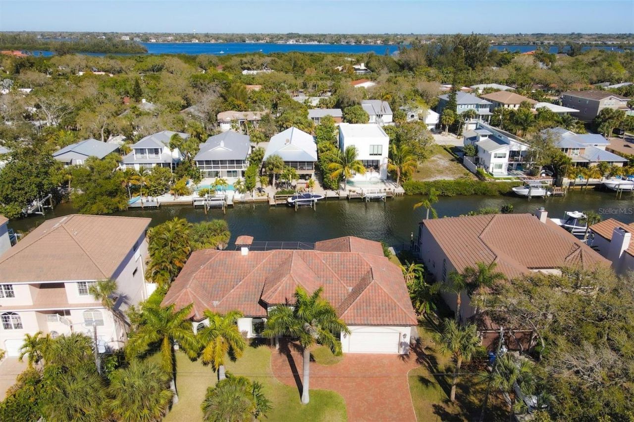 4937 Oxford Drive, Siesta Key, FL 34242 Photo