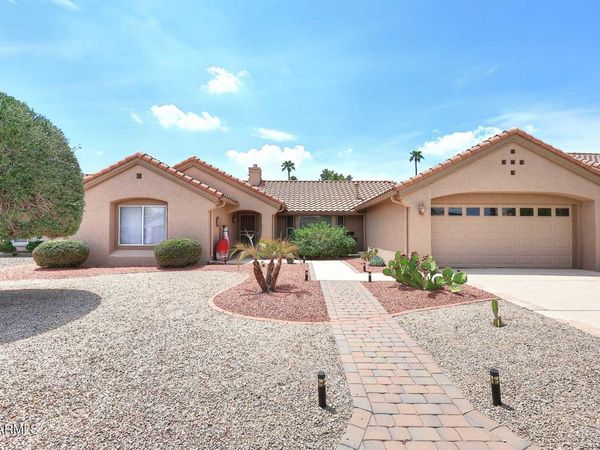 14641 W RAVENSWOOD Drive, Sun City West, AZ 85375