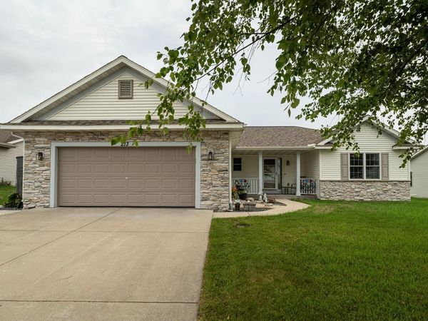 213 Gosdeck LANE, Johnson Creek, WI 53038