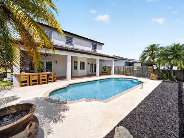 6903 SW 158th Ave , Miami, FL 33193