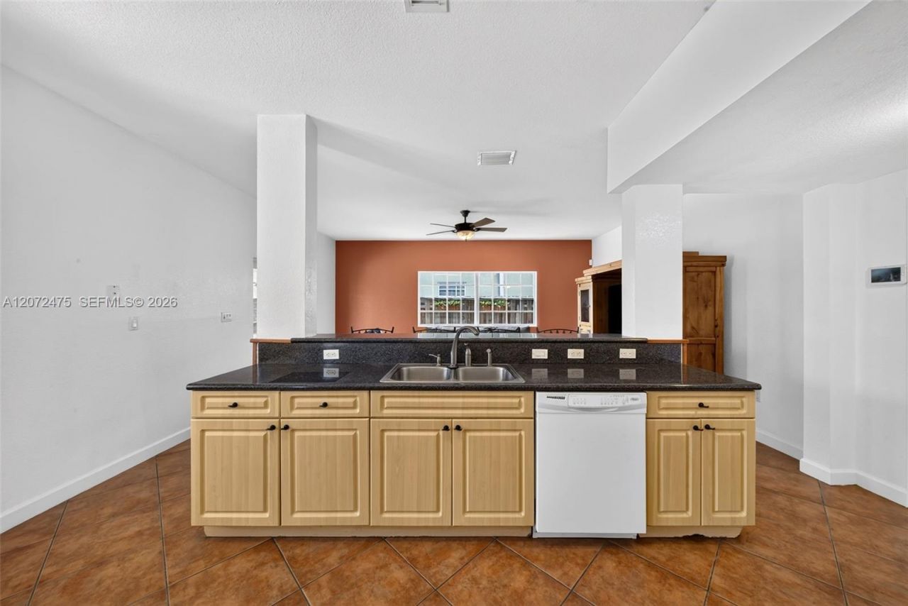 6903 SW 158th Ave , Miami, FL 33193 Photo