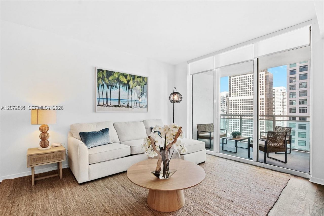 951 Brickell Ave, Unit 2700, Miami, FL 33131 Photo