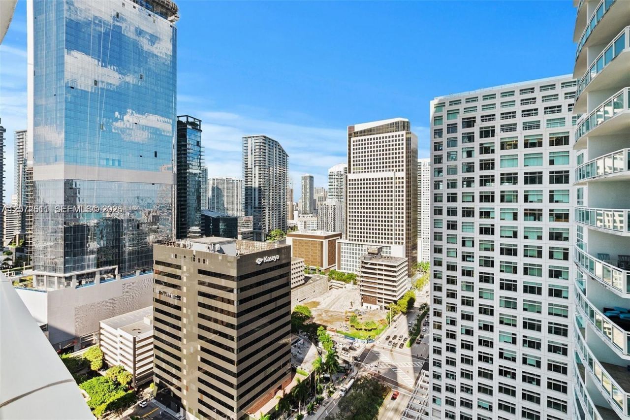 951 Brickell Ave, Unit 2700, Miami, FL 33131 Photo