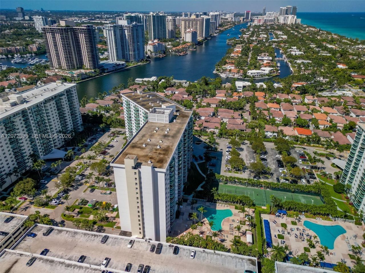 19380 Collins Ave , Unit 826, Sunny Isles Beach, FL 33160 Photo