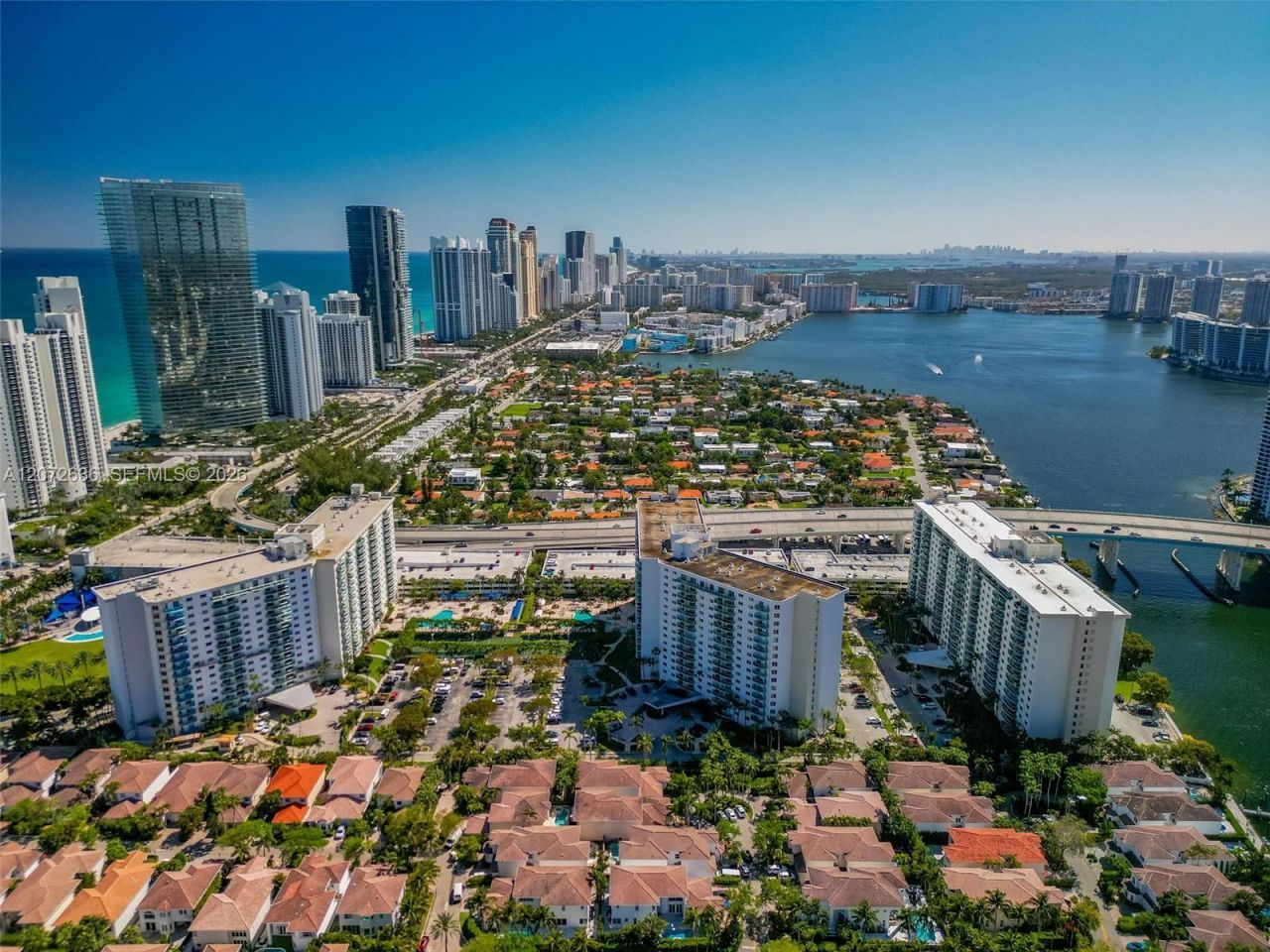 19380 Collins Ave , Unit 826, Sunny Isles Beach, FL 33160 Photo