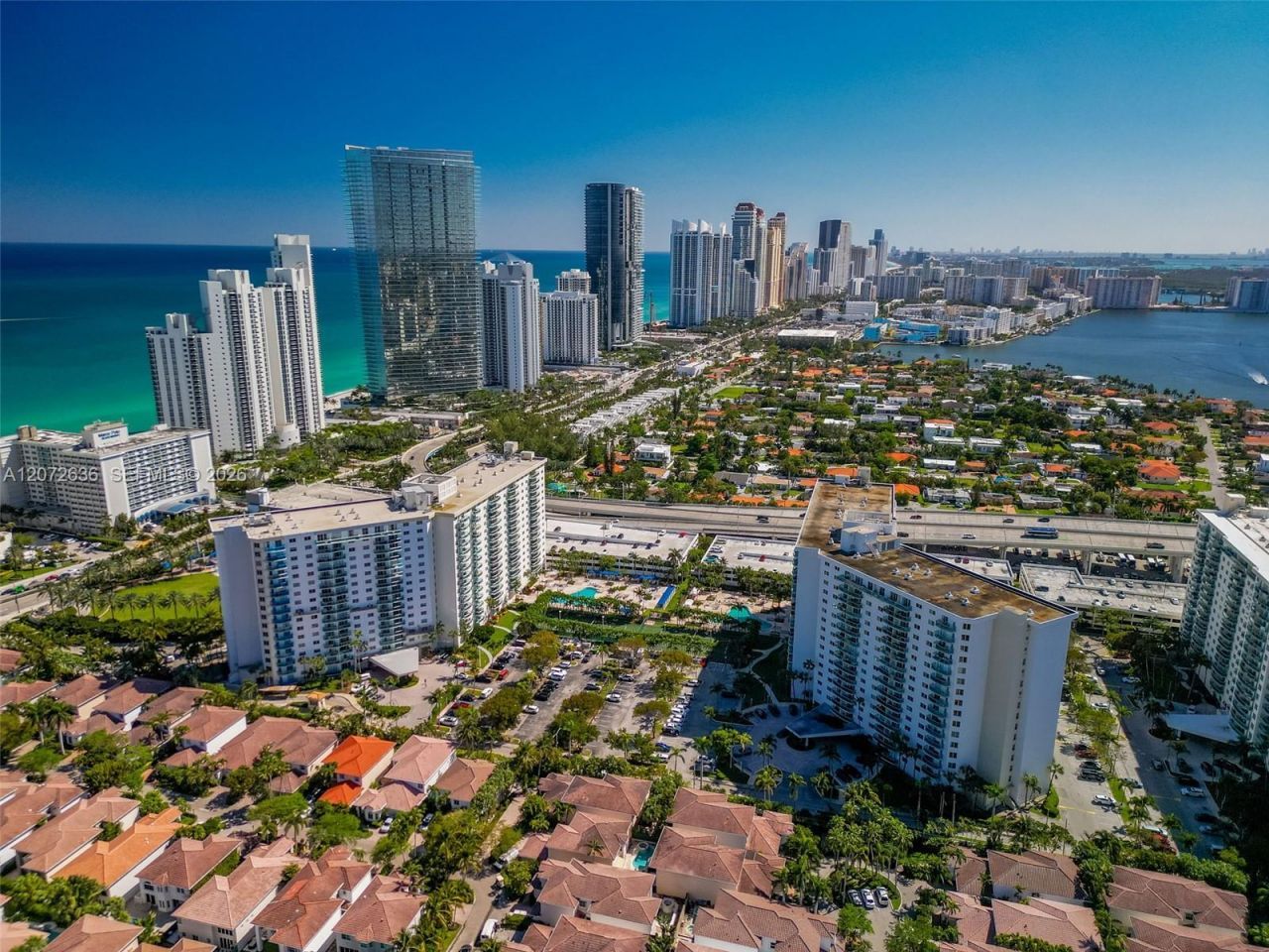 19380 Collins Ave , Unit 826, Sunny Isles Beach, FL 33160 Photo
