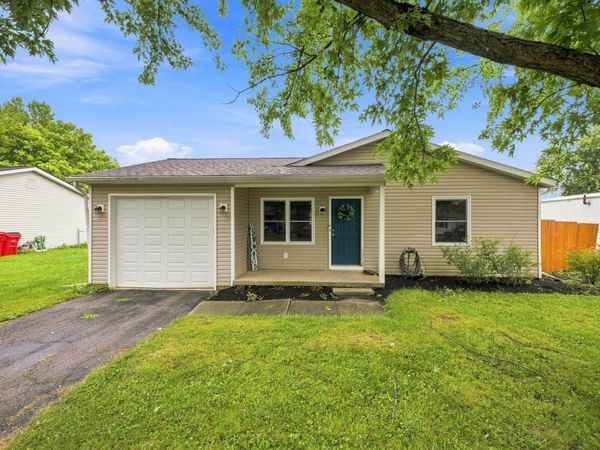 109 Dover Road, London, OH 43140