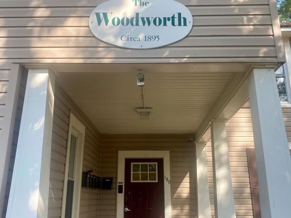 180 N Bennett Street , Unit 2, Southern Pines, NC 28387
