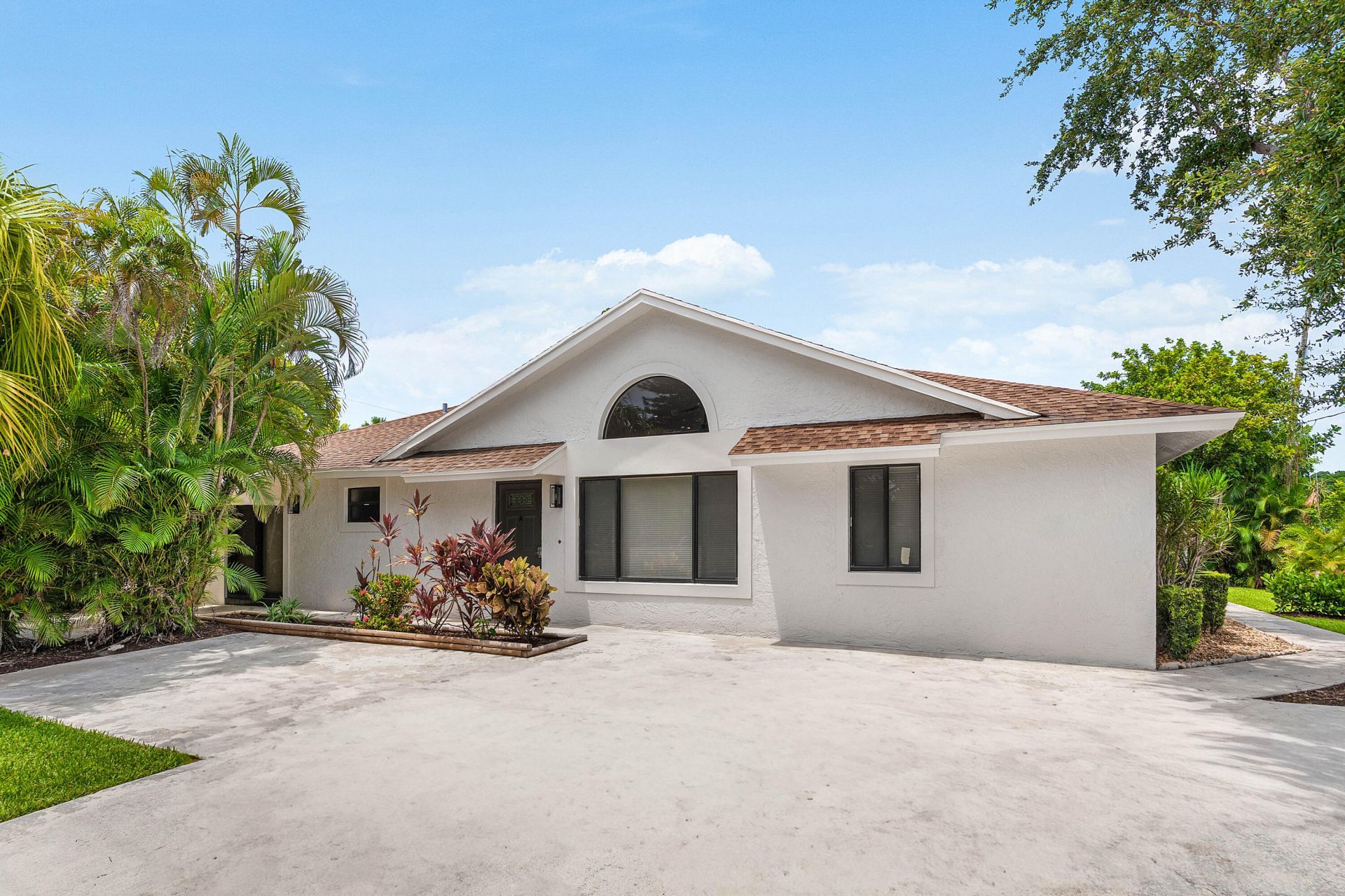 825 Dogwood Drive, Unit C, Delray Beach, FL 33483 Photo