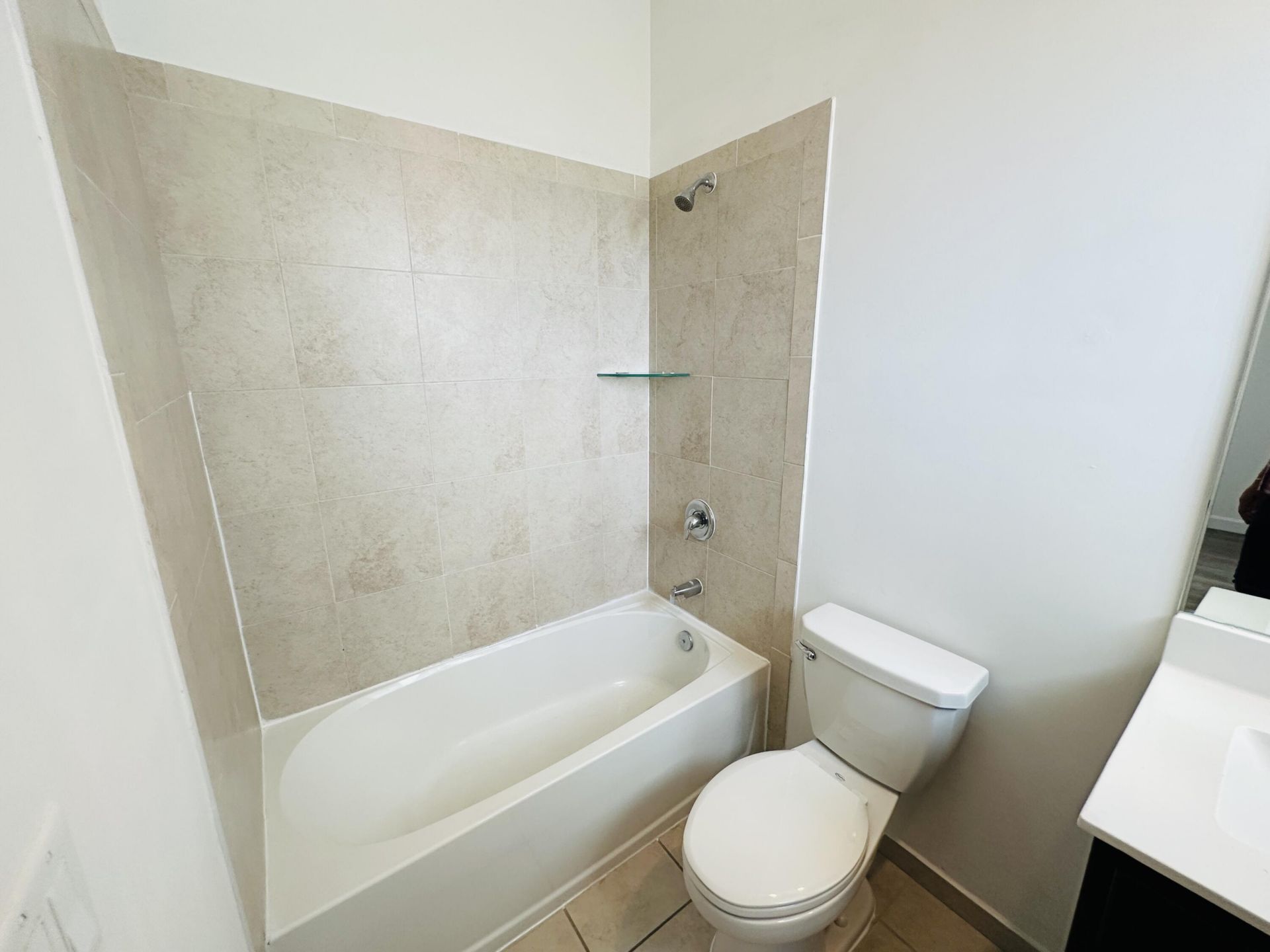 346 NE 208th Terrace, Miami, FL 33179 Photo