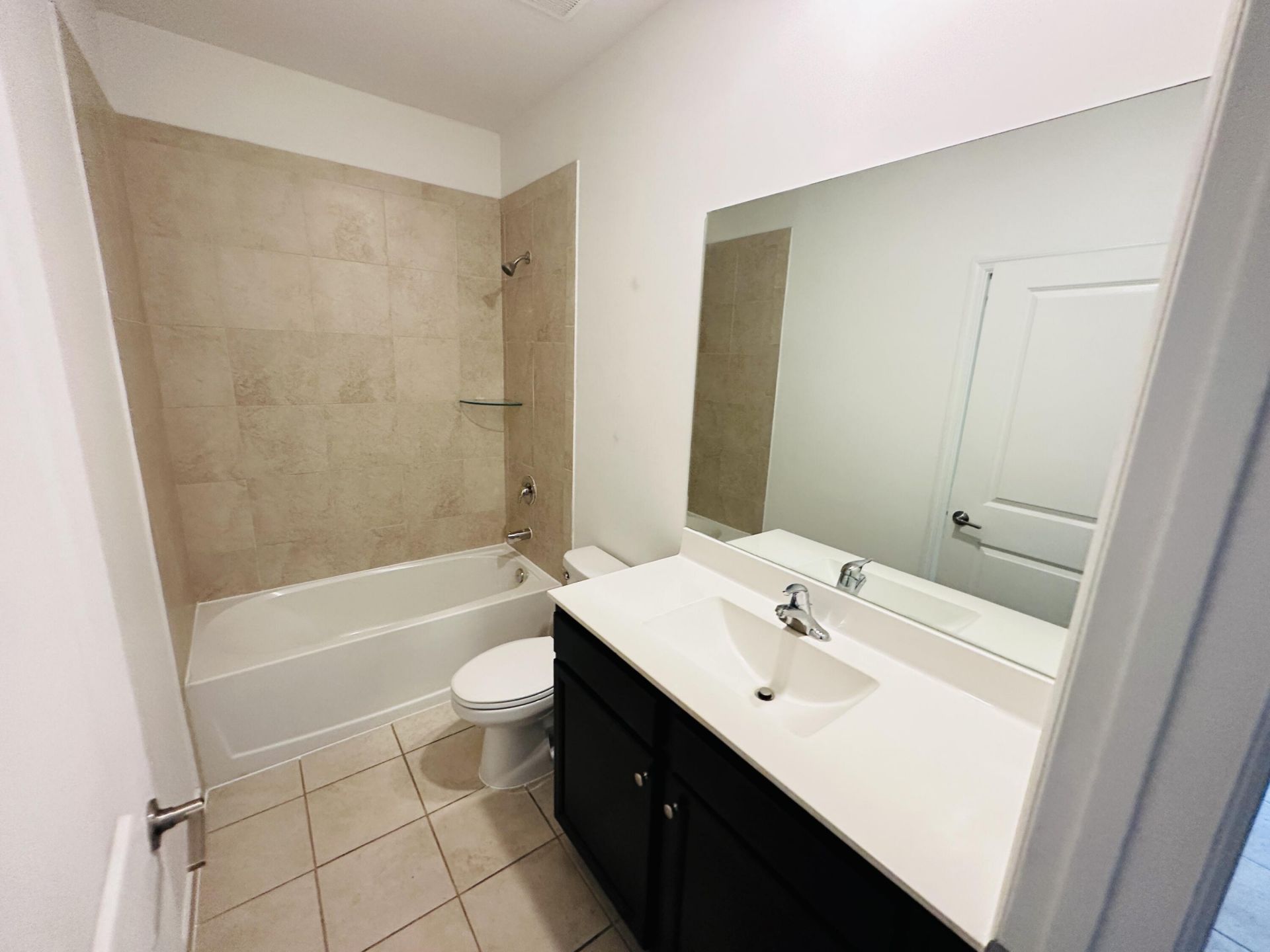 346 NE 208th Terrace, Miami, FL 33179 Photo