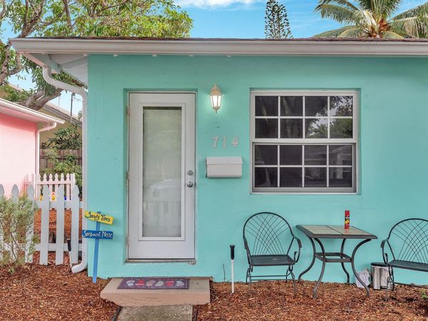 714 8th Avenue N, Lake Worth Beach, FL 33460