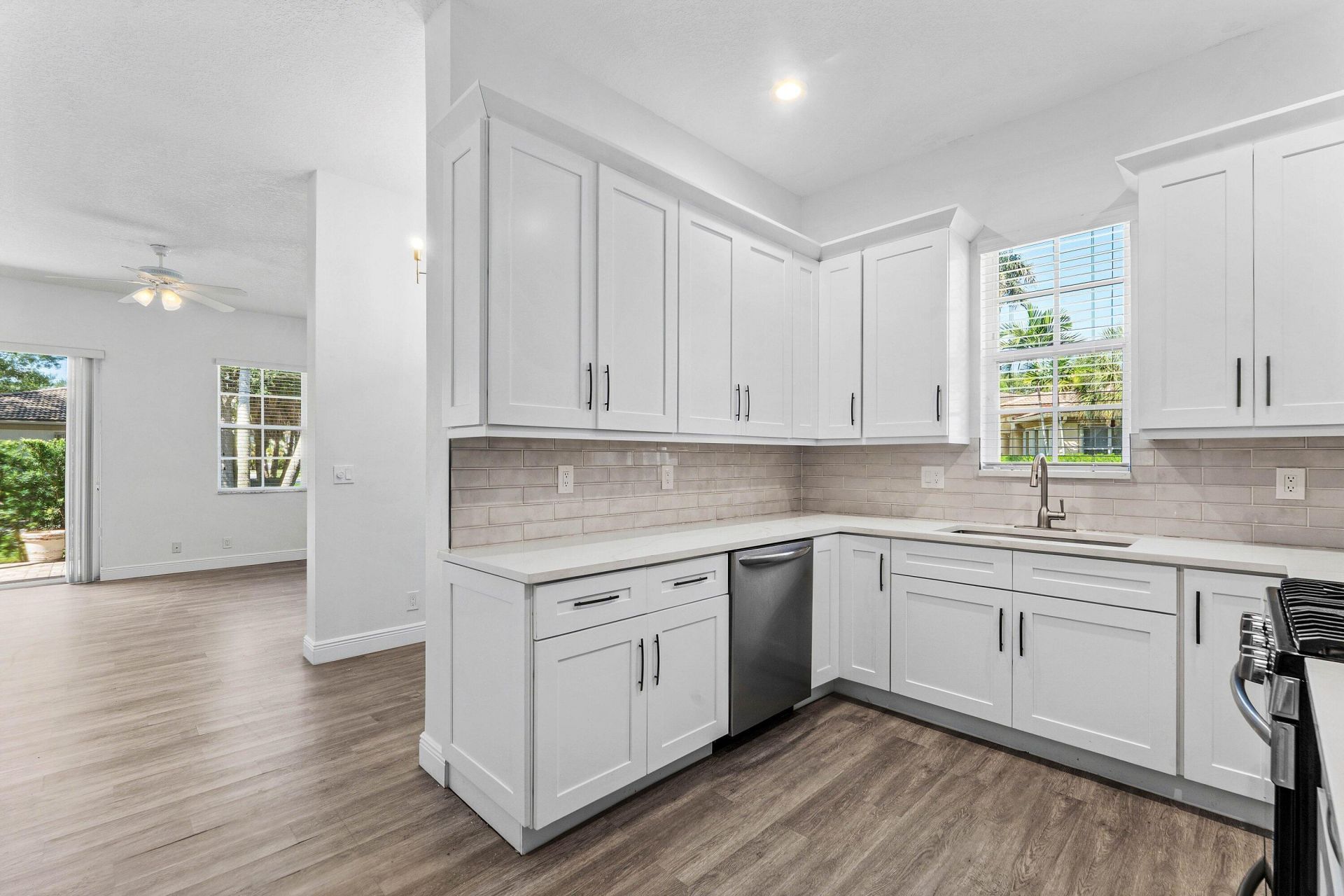 542 Tomahawk Court, Palm Beach Gardens, FL 33410 Photo