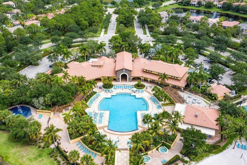 542 Tomahawk Court, Palm Beach Gardens, FL 33410 Photo