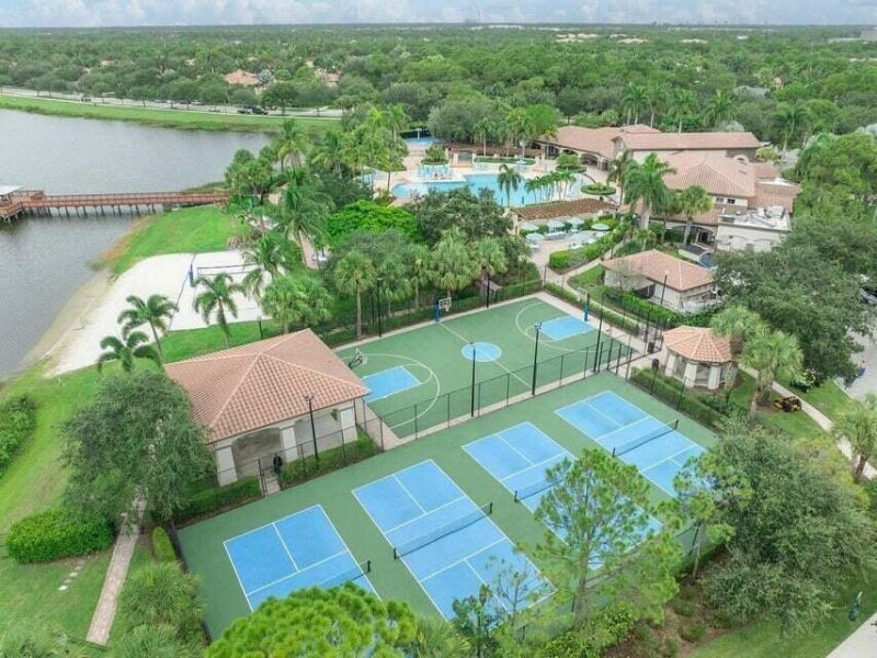 542 Tomahawk Court, Palm Beach Gardens, FL 33410 Photo