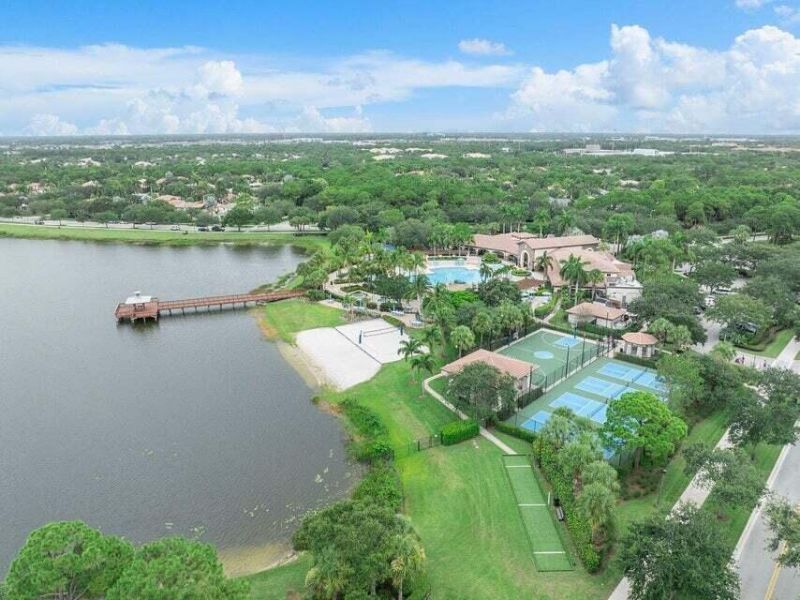 542 Tomahawk Court, Palm Beach Gardens, FL 33410 Photo