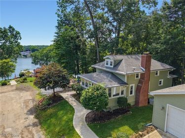 242 Uhl Drive, Portage Lakes, OH 44319