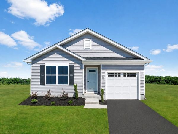 8 WHITE BIRCH RD, WAYNESBORO, VA 22980