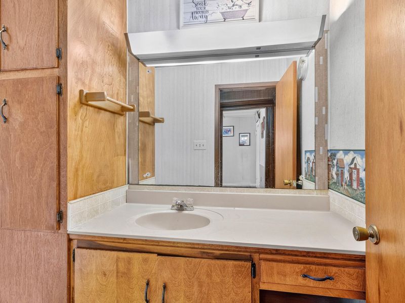 208 S Main Street, Ridgeway, OH 43345 Photo 12