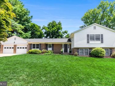 10105 NADINE DRIVE, VIENNA, VA 22181
