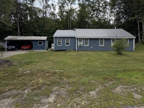 55 Fourth Street, Bristol, NH 03222