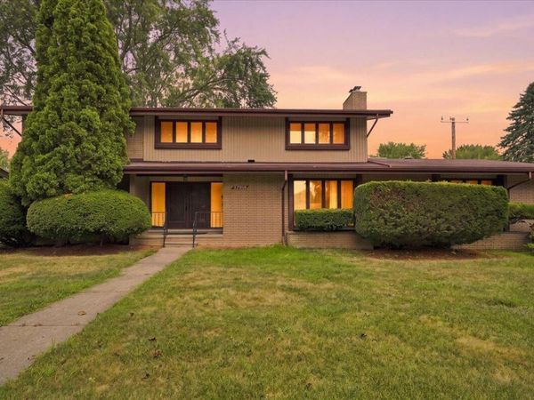 27218 Lehigh Street, Inkster, MI 48141