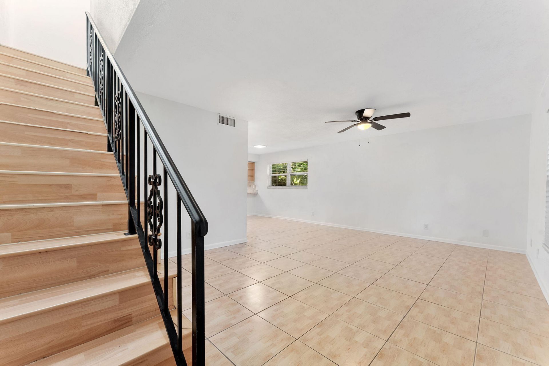 1945 NW 4th Avenue, Unit 42c, Boca Raton, FL 33432 Photo